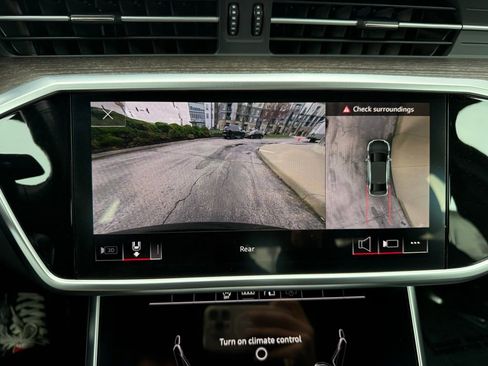 Used 2023 Audi A6 Premium Plus w/ Premium Plus Package image 6