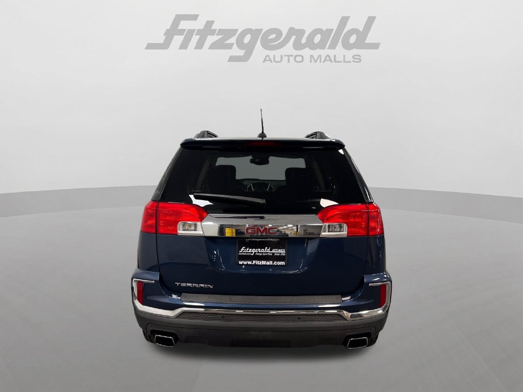Used 2017 GMC Terrain SLT w/ Driver Alert Package I FWD image 5