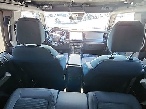 Used 2023 Ford Bronco Outer Banks image 10