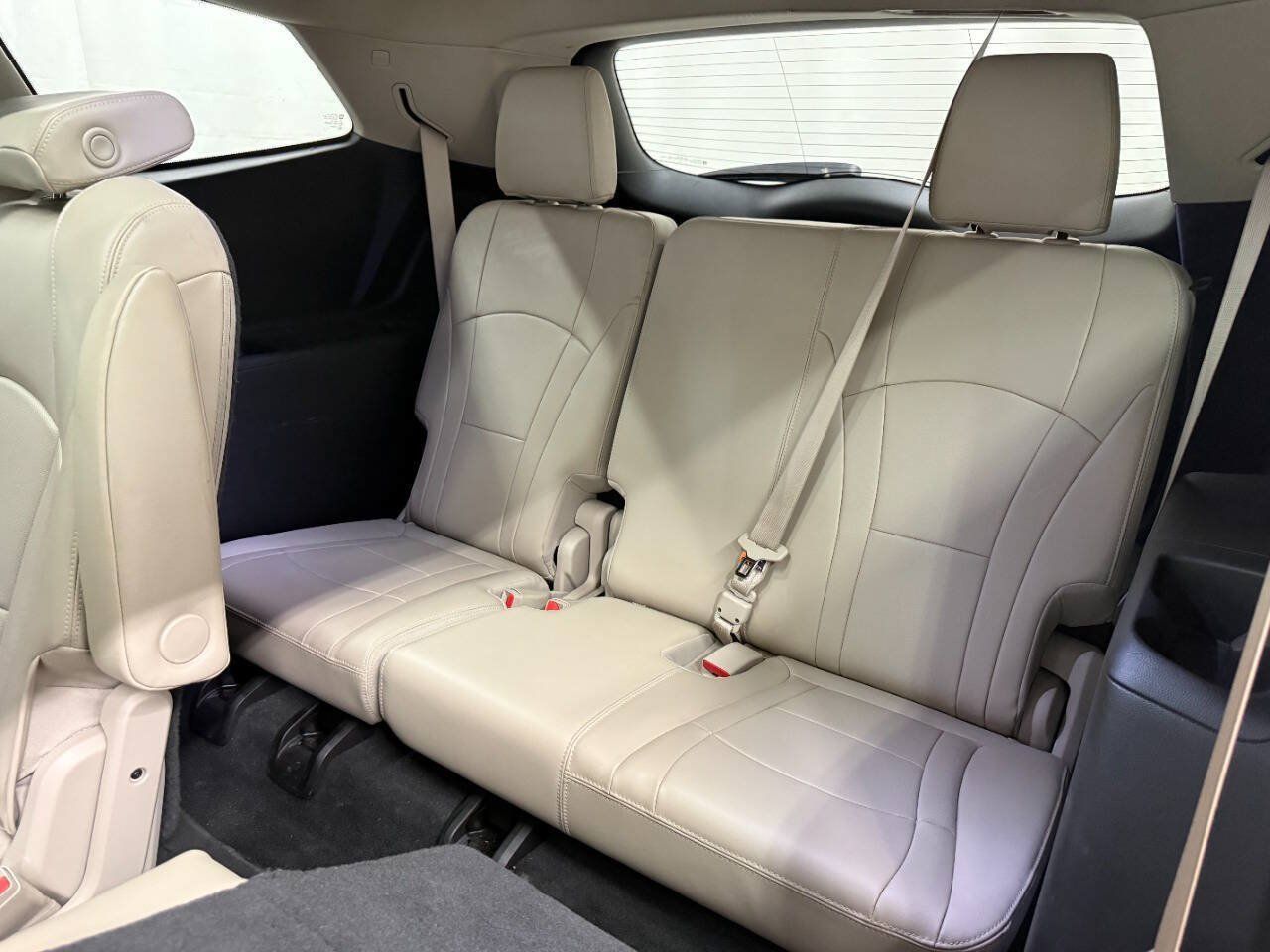 Used 2018 Buick Enclave Premium w/ Experience Buick Package AWD/4WD image 8