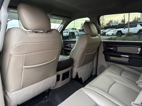 Used 2018 RAM 3500 Laramie image 22