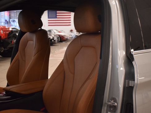 Used 2018 BMW 540i image 51