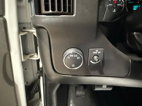 Used 2020 Chevrolet Express 2500 w/ Driver Convenience Package RWD image 13