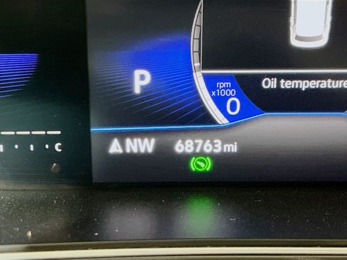 Used 2022 Volkswagen Tiguan SE FWD image 8