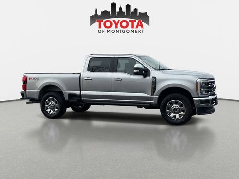 Used 2023 Ford F250 Lariat w/ Lariat Ultimate Package image 1