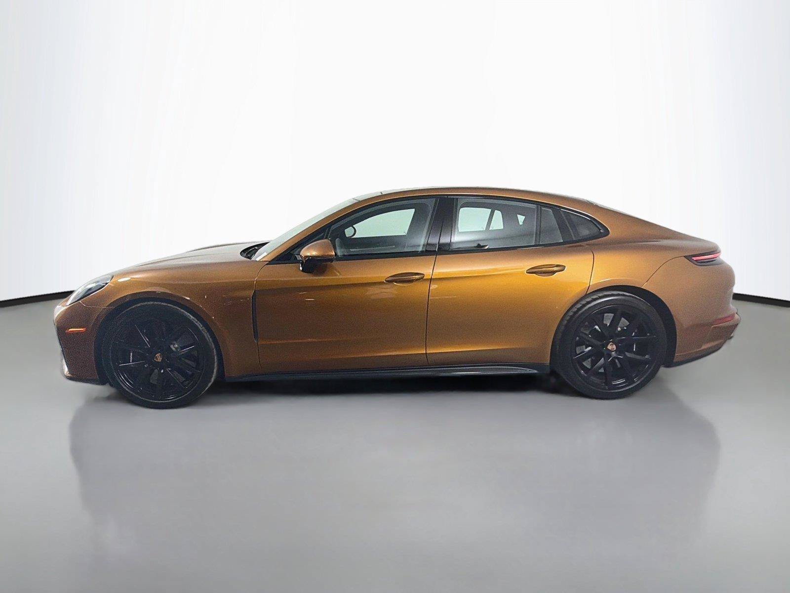 Certified 2025 Porsche Panamera GTS AWD/4WD image 2