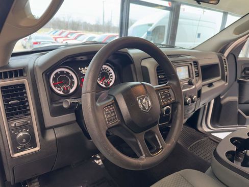 Used 2019 RAM 1500 Tradesman w/ Tradesman SXT Package image 13