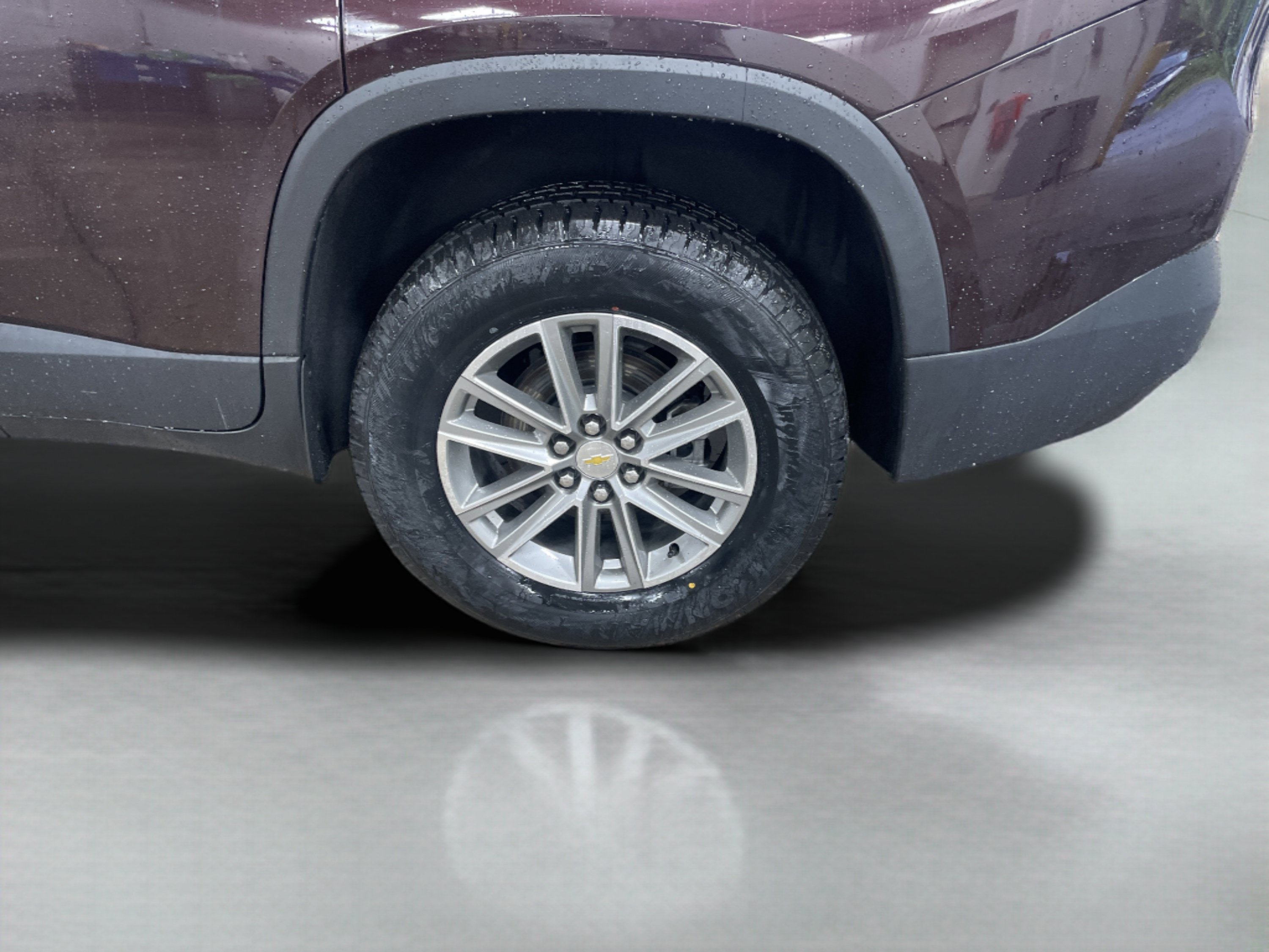 Used 2023 Chevrolet Traverse LT AWD/4WD image 23