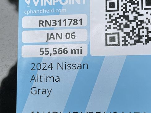 Used 2024 Nissan Altima 2.5 SV image 27