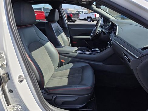 Used 2023 Hyundai Sonata SEL Plus image 19