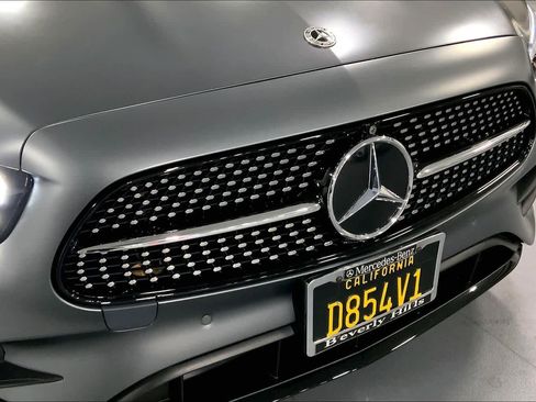 Used 2022 Mercedes-Benz E 350 Sedan image 28