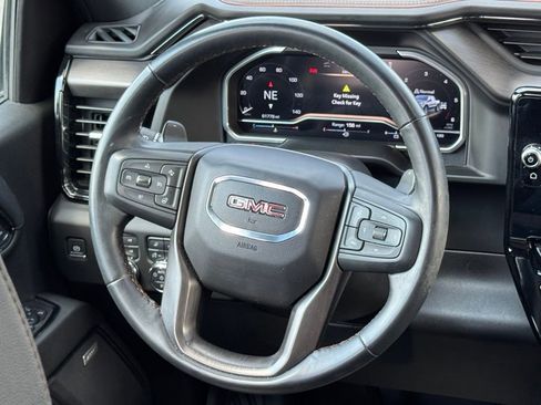 Used 2024 GMC Sierra 1500 AT4 w/ AT4 Premium Package AWD/4WD image 33