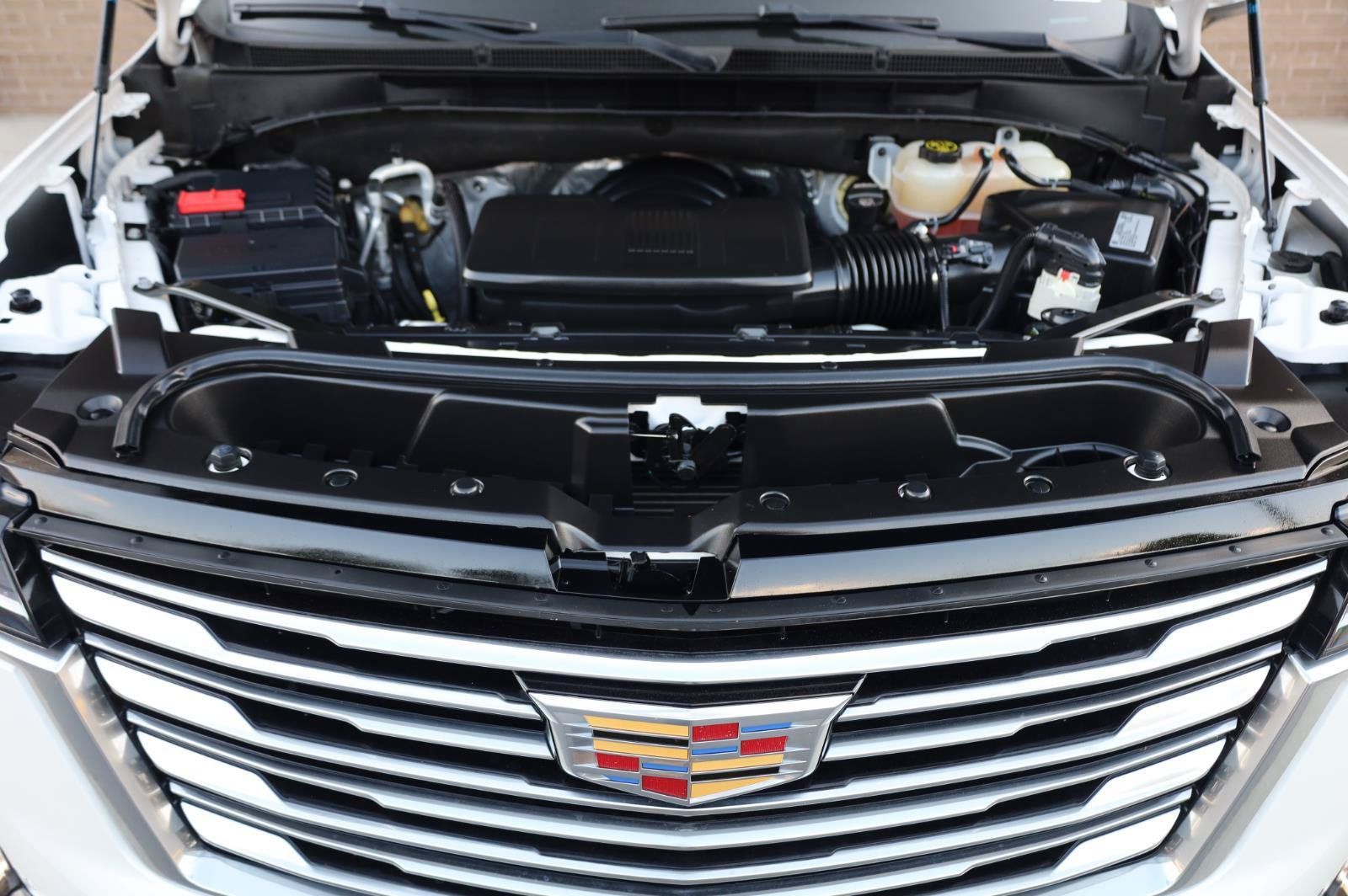 Used 2021 Cadillac Escalade Premium Luxury Platinum w/ LPO, Floor Liner Package AWD/4WD image 14
