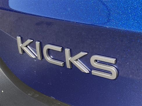 New 2026 Nissan Kicks S image 8