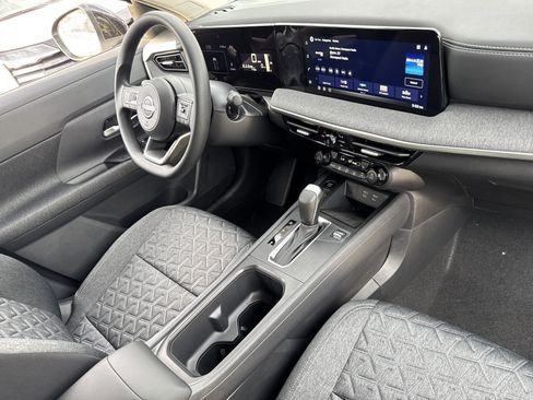 New 2026 Nissan Kicks SV w/ Cold Weather Package AWD/4WD image 21
