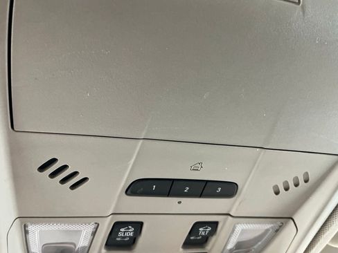 Used 2019 GMC Acadia Denali w/ Technology Package AWD/4WD image 48