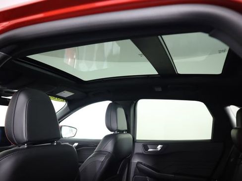 Used 2025 Ford Escape ST-Line Select w/ Tech Pack #1 image 37