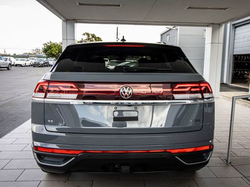 Used 2024 Volkswagen Atlas Cross Sport SE w/ Panoramic Sunroof Package image 16