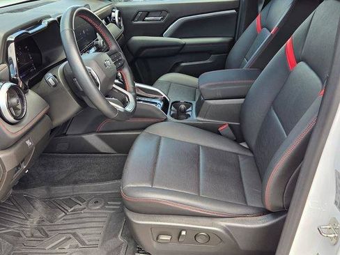 Certified 2023 Chevrolet Colorado Z71 w/ Z71 Convenience Package 2 AWD/4WD image 11