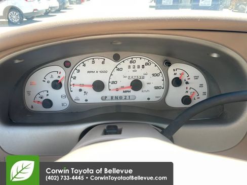 Used 2001 Ford Explorer Sport Trac 4x4 image 9