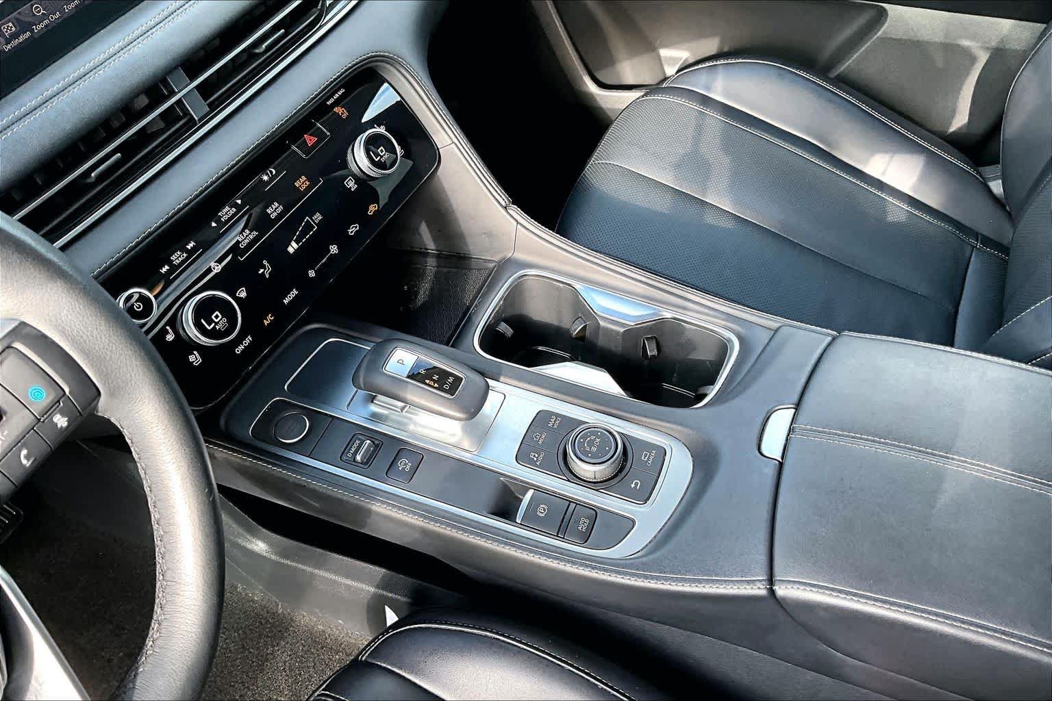 Used 2025 INFINITI QX60 Luxe w/ Vision Package AWD/4WD image 15
