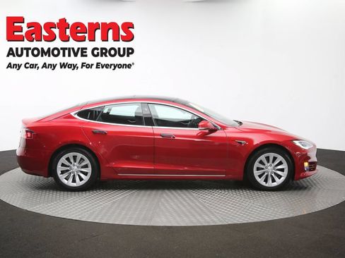 Used 2018 Tesla Model S 100D AWD/4WD image 39