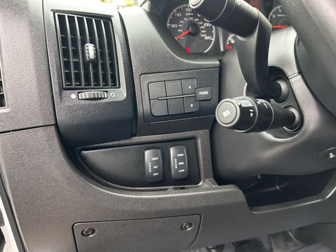 Used 2021 RAM ProMaster 1500 FWD image 11