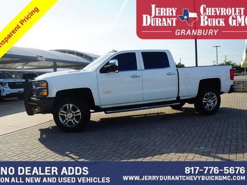 Used 2019 Chevrolet Silverado 2500 High Country w/ Duramax Plus Package AWD/4WD image 4
