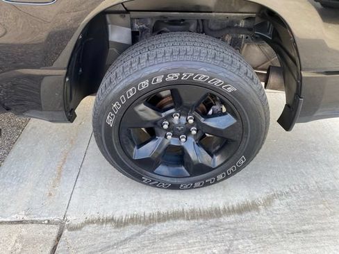 Used 2019 RAM 1500 Big Horn AWD/4WD image 13