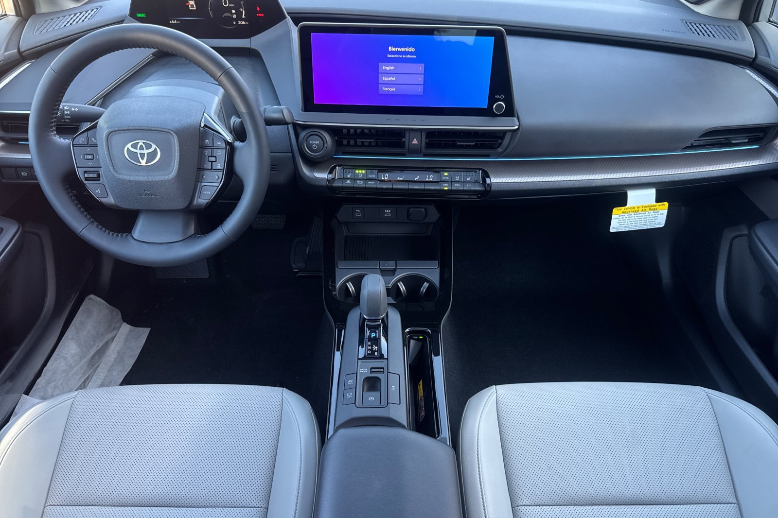 New 2027 Toyota Prius Limited AWD/4WD image 4