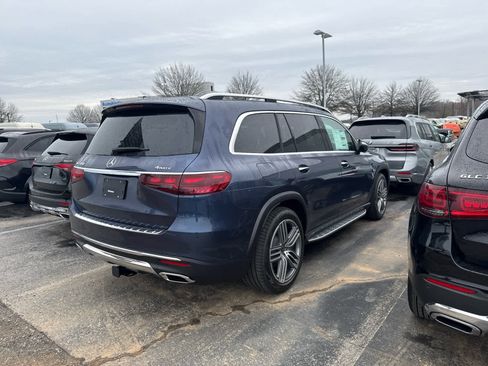 New 2026 Mercedes-Benz GLS 450 4MATIC image 4
