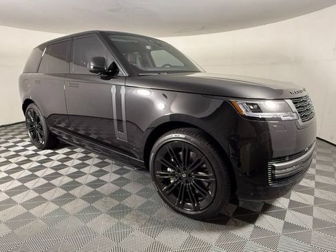 New 2027 Land Rover Range Rover Long Wheelbase SE AWD/4WD image 9