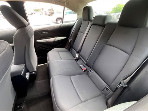 Used 2023 Toyota Corolla LE image 20
