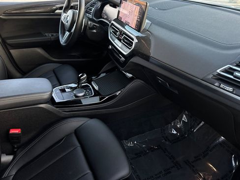 Used 2024 BMW X4 M40i image 13