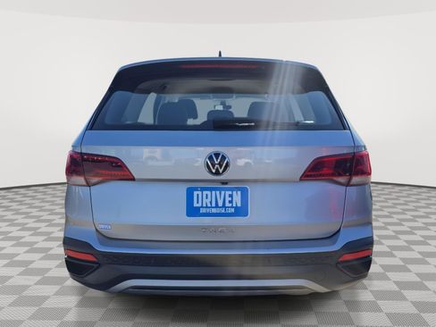 Used 2024 Volkswagen Taos S FWD image 5