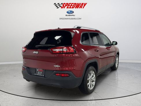 Used 2016 Jeep Cherokee Latitude w/ Cold Weather Group image 10