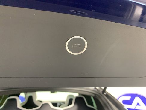 Used 2017 Tesla Model X 75D image 34