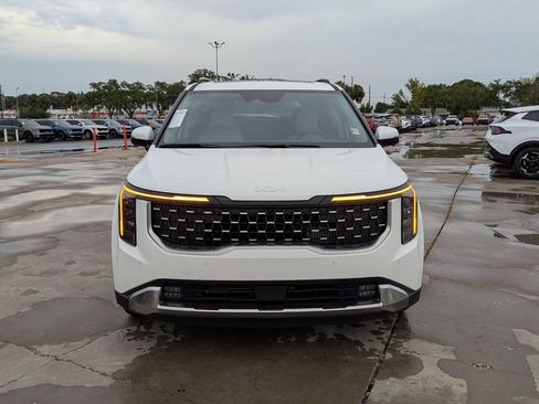 New 2026 Kia Carnival SX FWD image 3