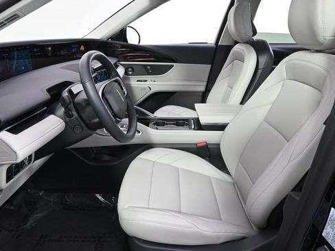 New 2026 Lincoln Nautilus Premier w/ Equipment Group 102A AWD/4WD image 13