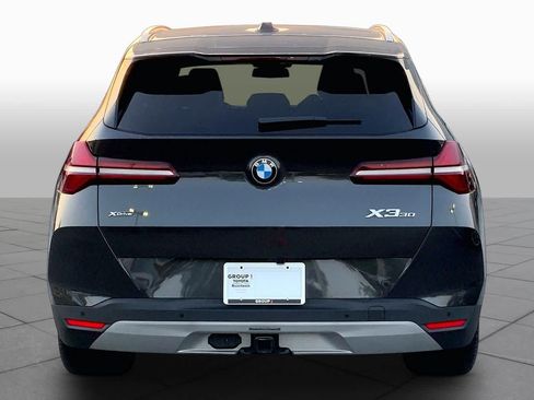 Used 2025 BMW X3 xDrive30i w/ Premium Package AWD/4WD image 5