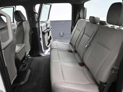 Used 2019 Ford F250 XL w/ Power Equipment Group image 36