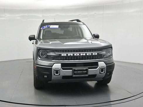 Certified 2025 Ford Bronco Sport Badlands AWD/4WD image 45