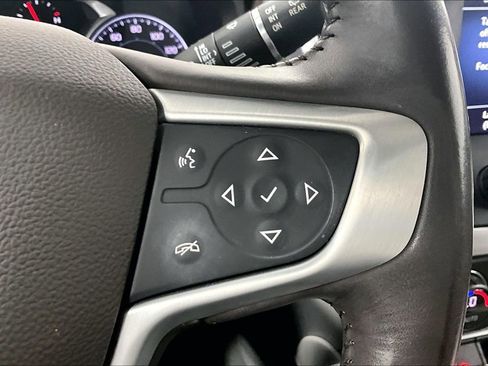 Used 2022 GMC Acadia SLT w/ Preferred Package FWD image 21
