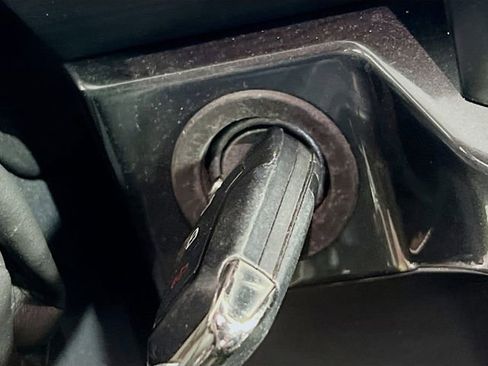 Used 2024 Ford F150 STX image 19