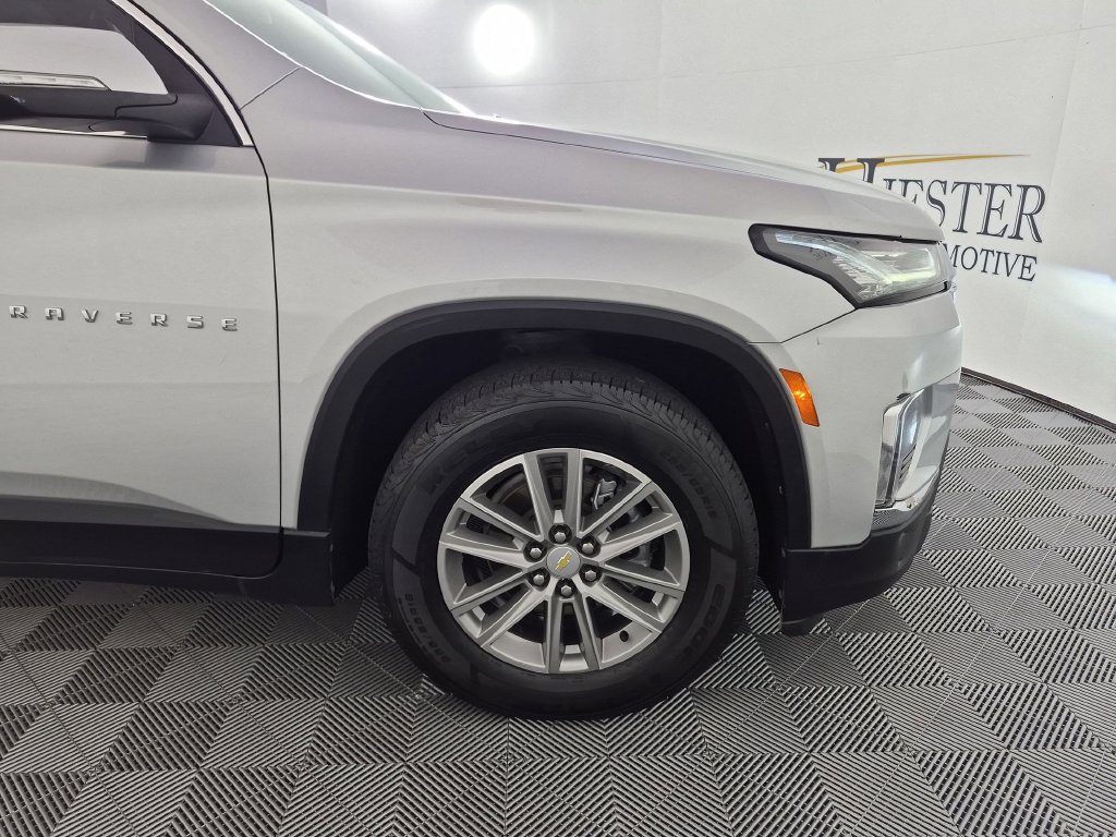 Certified 2022 Chevrolet Traverse LT FWD image 12