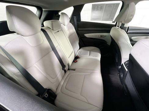 Used 2023 Hyundai Tucson Limited image 27