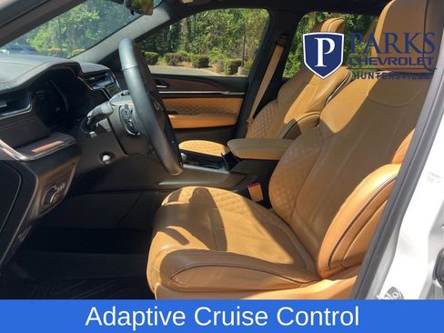 Used 2023 Jeep Grand Cherokee L Summit w/ Advanced Protech Group IV AWD/4WD image 17