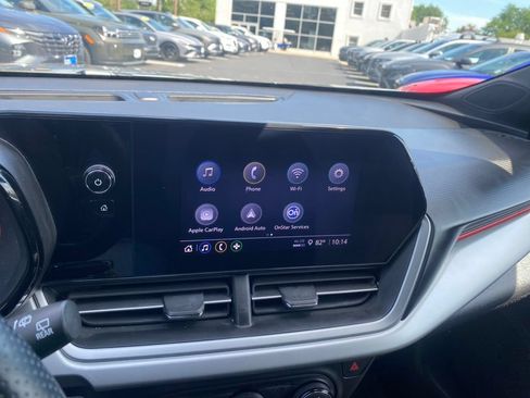 Used 2024 Chevrolet Trax RS w/ Driver Confidence Package FWD image 17