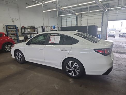 Used 2025 Subaru Legacy Premium AWD/4WD image 5