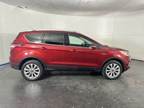 Used 2017 Ford Escape Titanium image 13
